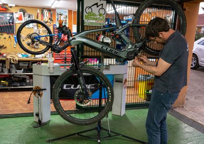 Taller Ebike Merindades Reparacion mecanica bicicletas electricas